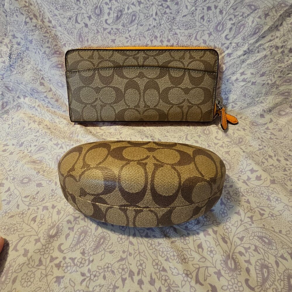 Coach Accordion Zip Long Wallet and Coach Sunglass case - Picture 2 of 3